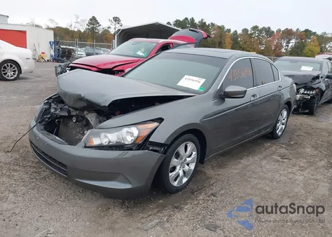 2010 Honda Accord 2.4 Ex z USA, uszkodzony, nr VIN 1HGCP2F70AA114635